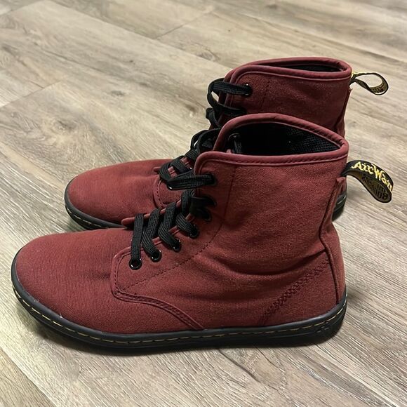 Womens DR. MARTENS Shoreditch Red Cherry Canvas Boots  Size 7 - Picture 1 of 7